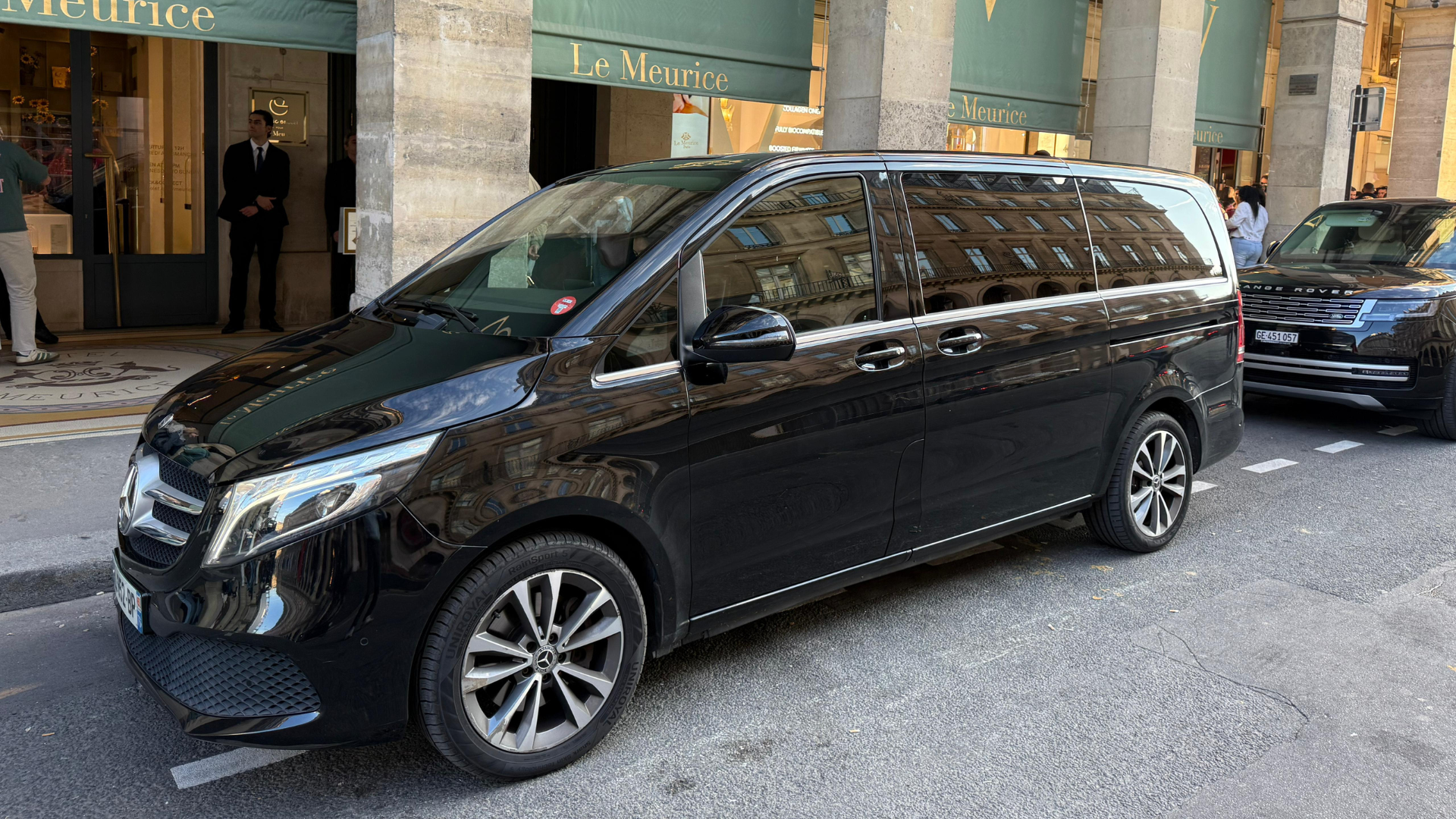 Mercedes Extérieur